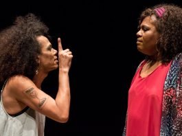Drama "Entrega para Jezebel" retrata a vida de uma babá travesti; assista na íntegra