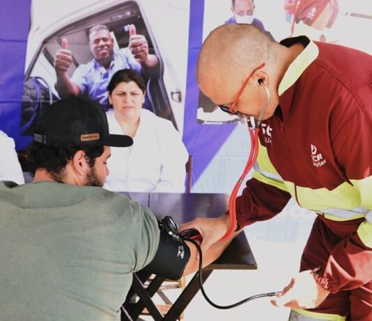 CCR SPVias realiza ação voltada à saúde de caminhoneiros em Alambari (SP) - Divulgação