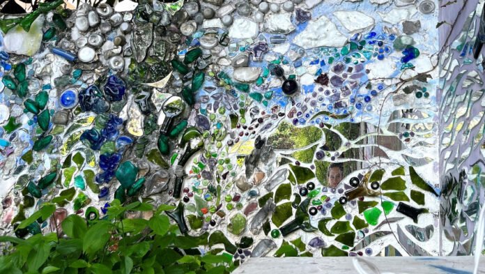 SESI Itapetininga recebe exposição itinerária “Reflexos do Inimaginável: Através do vidro tudo acontece” - Divulgação