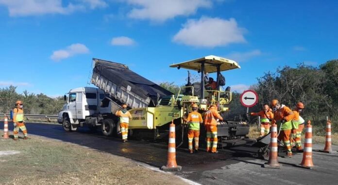 SPVias realiza obras de pavimentação, em Itapetininga