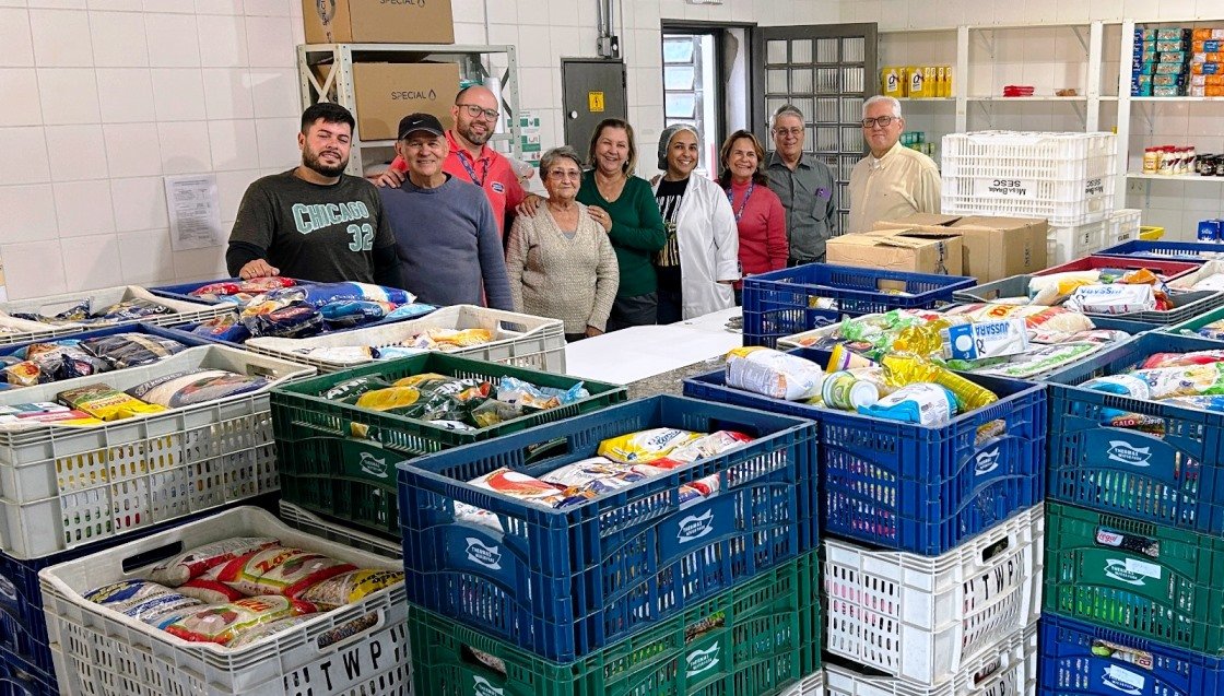 Thermas de São Pedro doa 6 toneladas de alimentos para instituições sociais locais - Divulgação