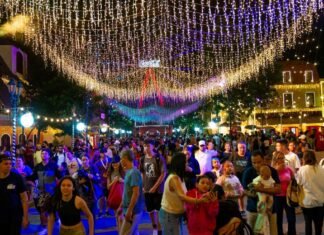 Hopi Hari anuncia temporada 'Natal Mágiko 2025' com espetáculo inédito - Divulgação