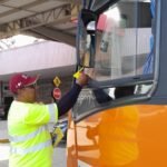 SPVias realiza ação educativa sobre uso do cinto de segurança em ônibus em Itapetininga SPVias realiza ação educativa sobre uso do cinto de segurança em ônibus em Itapetininga - Divulgação