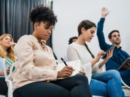 Anhanguera abre inscrições para cursos gratuitos em Itapetininga - Freepik